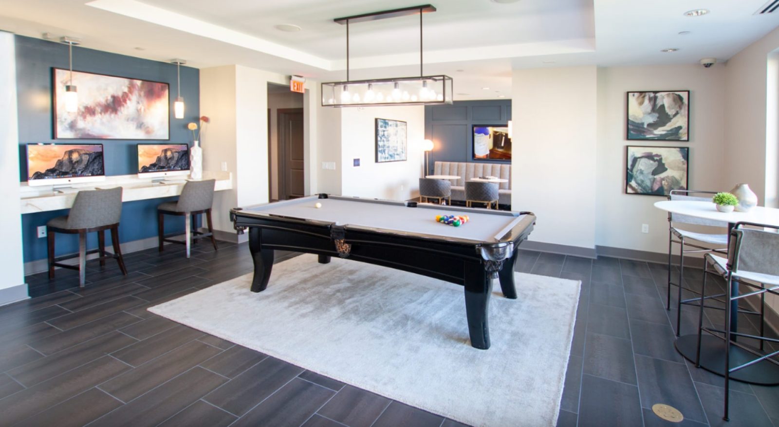 Bell Uptown — amenities