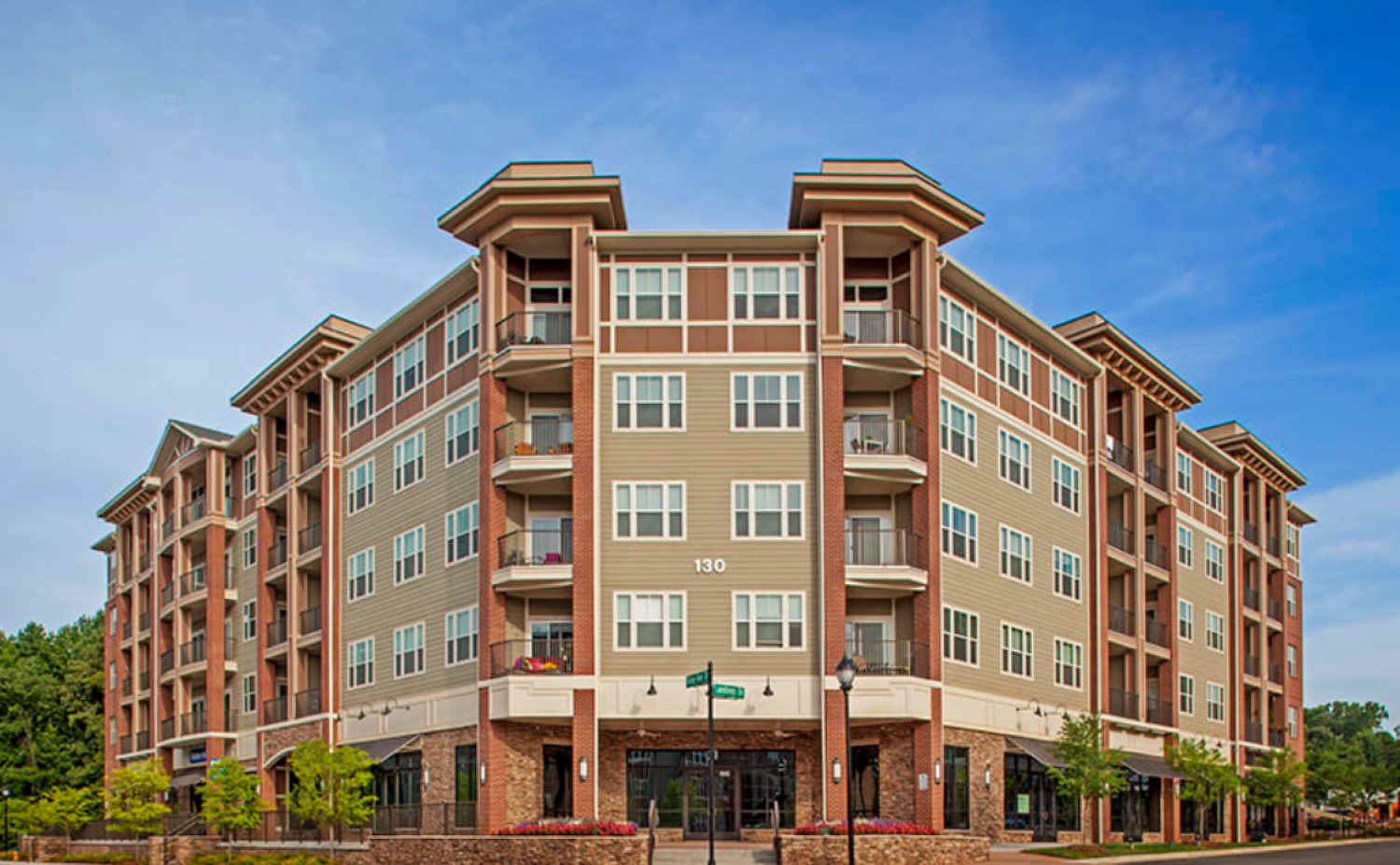LangTree Lake Norman exterior