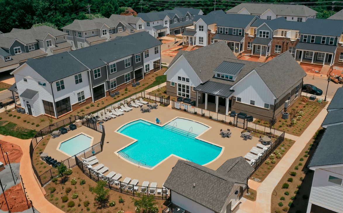 Townhomes at Bridlestone exterior